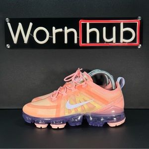 Nike Air VaporMax 2019 ‘Bleached Coral’ • AR6632-603 • Coral / Gold • WMNS Sz 8